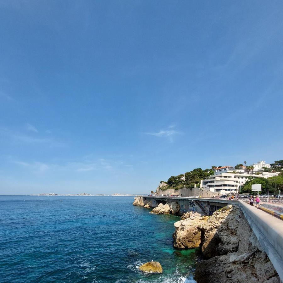 Studio A 2 Pas De La Plage Marseille Exteriör bild